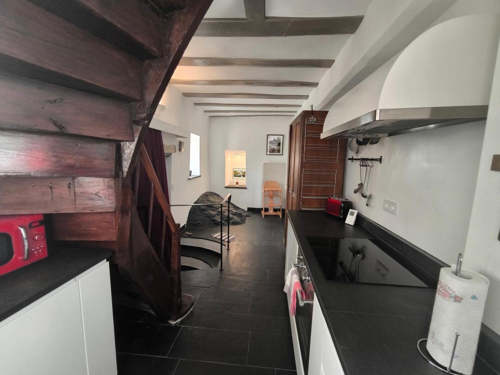Moselperle- Urlaub Im Historischen Fachwerkhaeuschen Apartment Bullay Luaran gambar