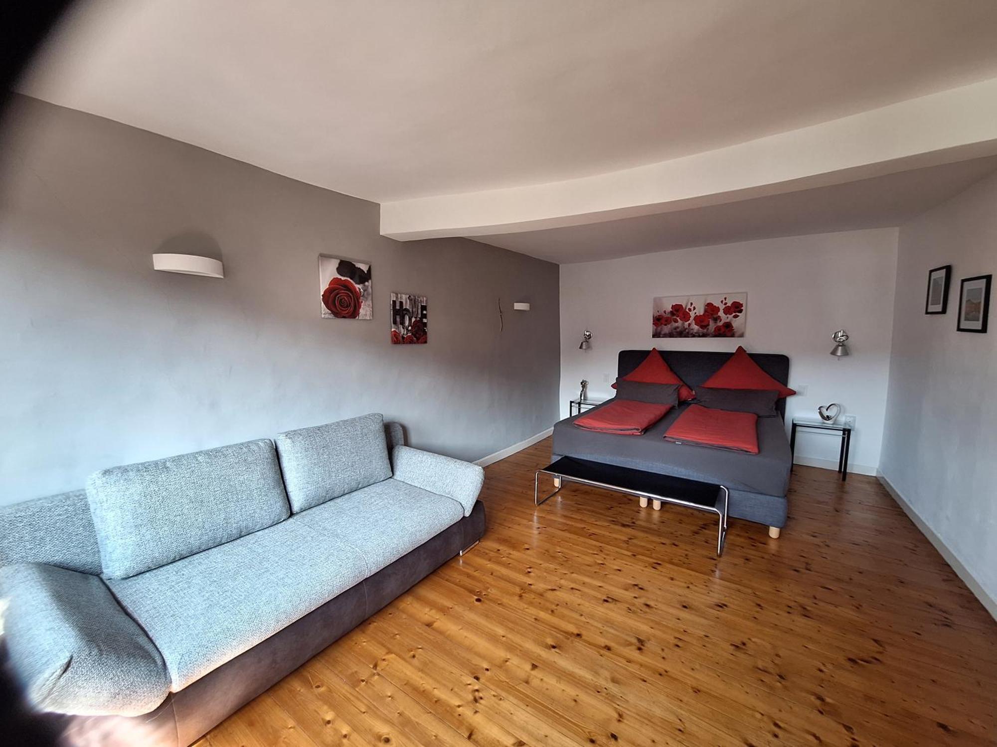 Moselperle- Urlaub Im Historischen Fachwerkhaeuschen Apartment Bullay Luaran gambar